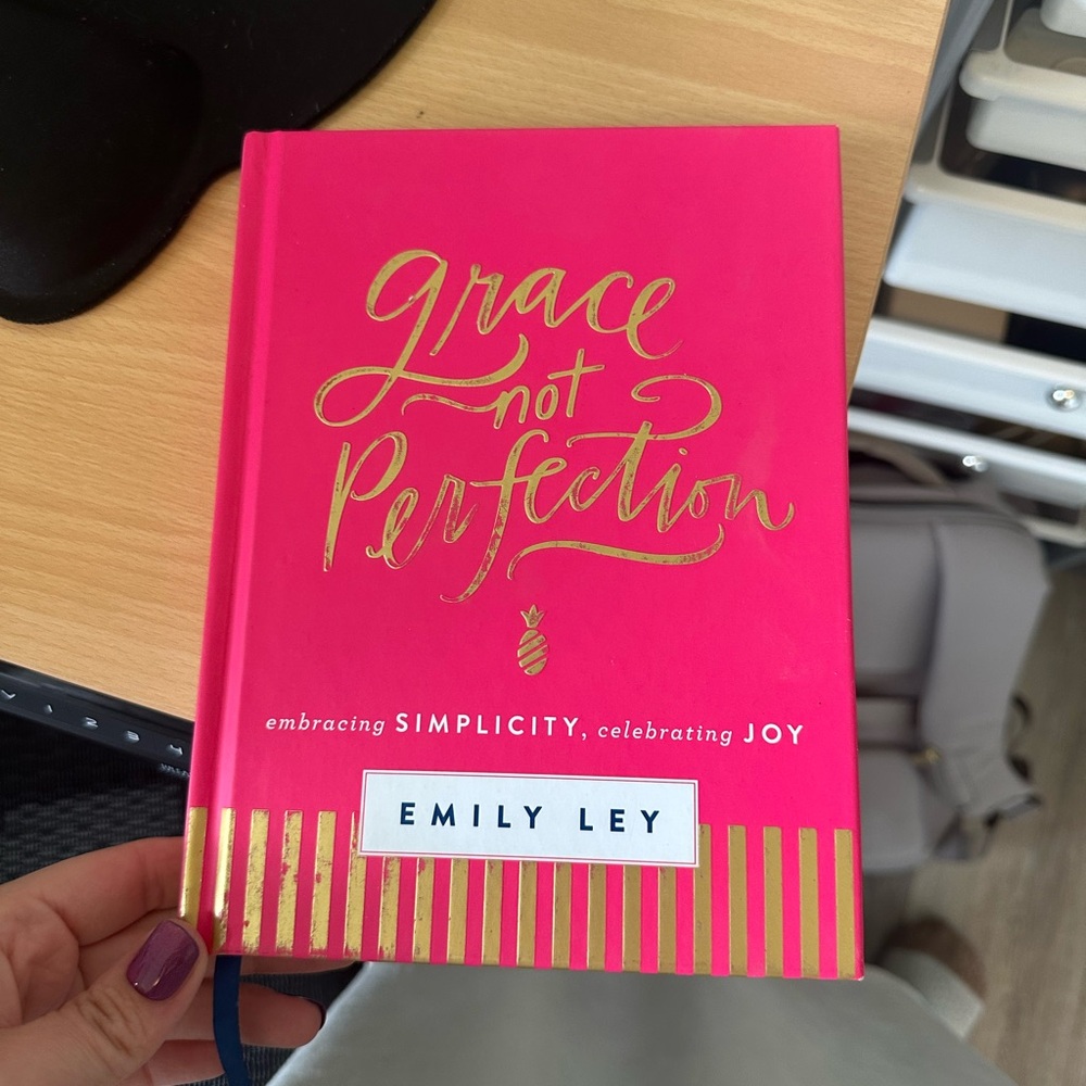 3/$8🍁Grace Not Perfection